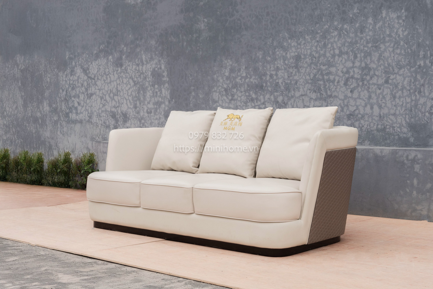 SOFA NHẬP TQ SFSL18 Da công nghiệp Màu kem dài 220cm